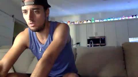 Snapshot of austincutieyes chatting on 11.17.25 AudiEna online show from 11.17.25