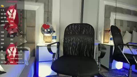 Snapshot of austinreeds chatting on 03.12.26 austinreeds online show from 03.12.26