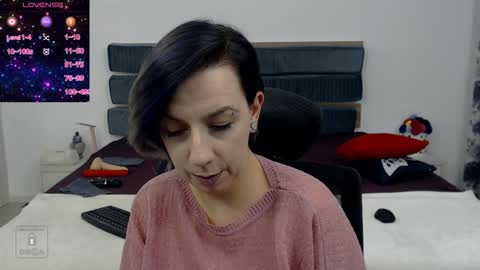 Snapshot of autumnopal chatting on 12.13.24 AutumnOpal online show from 12.13.24