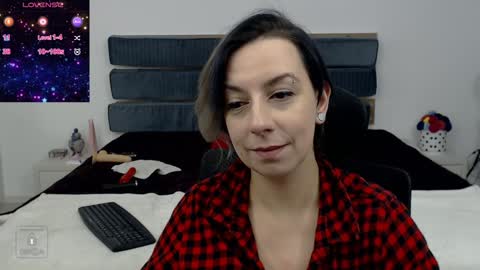 Snapshot of autumnopal chatting on 12.21.24 AutumnOpal online show from 12.21.24