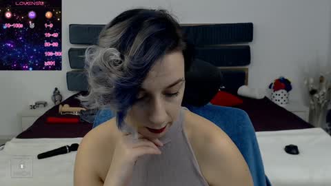 Snapshot of autumnopal chatting on 01.09.25 AutumnOpal online show from 01.09.25