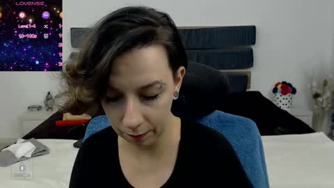 Snapshot of autumnopal chatting on 02.12.25 AutumnOpal online show from 02.12.25