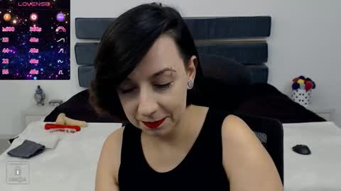 AutumnOpal online show from 09.15.25