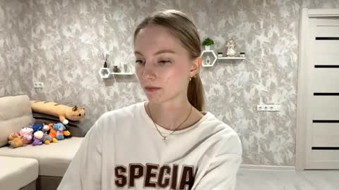 Annie online show from 10.08.25