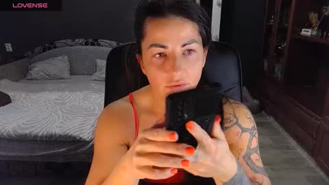 Ava online show from 11.10.25