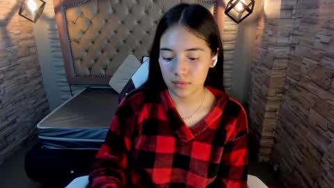 Snapshot of ava_broown chatting on 12.03.24              online show from 12.03.24