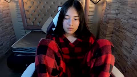 Snapshot of ava_broown chatting on 12.03.24              online show from 12.03.24