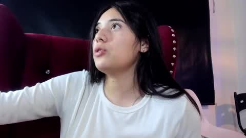 Snapshot of ava_broown chatting on 12.18.24              online show from 12.18.24