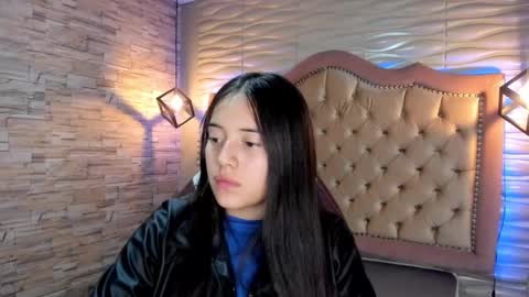 Snapshot of ava_broown chatting on 02.06.25              online show from 02.06.25