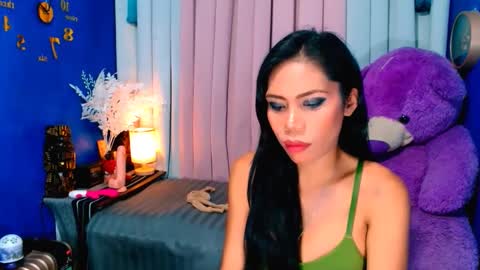 Ava online show from 02.04.25