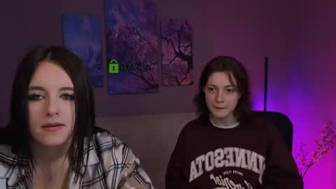 Snapshot of ava_demie chatting on 11.12.25 ava demie online show from 11.12.25