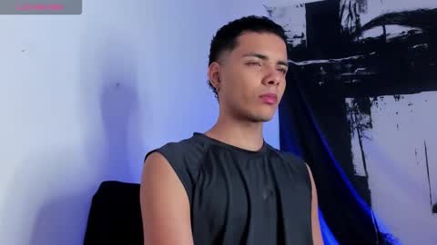 Snapshot of avaggi chatting on 10.27.25 Avaggi online show from 10.27.25