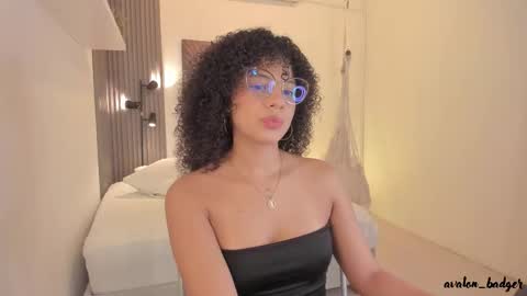 Avalon online show from 09.15.25