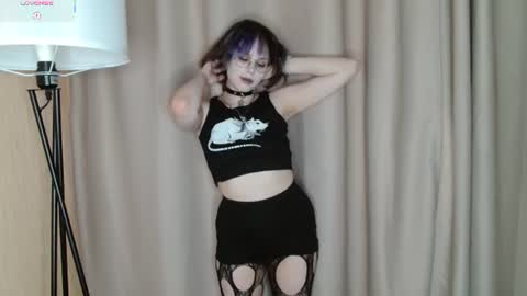 avaobierne online show from 07.10.26