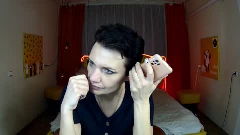 avasaturnian online show from 11.10.25