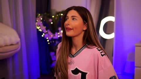 Carina online show from 01.23.25