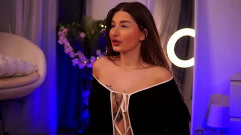 Carina online show from 01.24.25