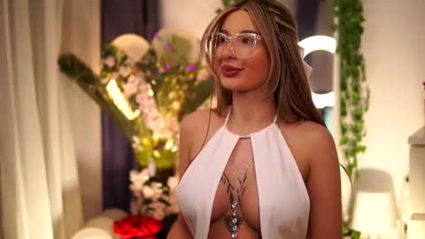 Carina online show from 02.19.25