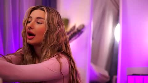 Carina online show from 03.07.25