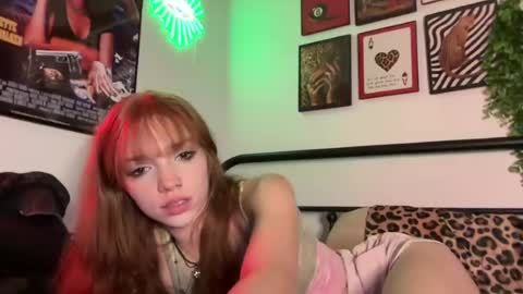 Snapshot of avaxlee chatting on 06.28.26 avaxlee online show from 06.28.26