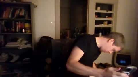 Snapshot of avenger8248 chatting on 11.05.25 Avenger online show from 11.05.25