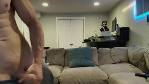 Snapshot of averageandsum chatting on 09.24.25 averageandsum online show from 09.24.25