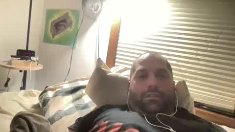 Snapshot of averagejoe345977 chatting on 02.02.26 averagejoe345977 online show from 02.02.26