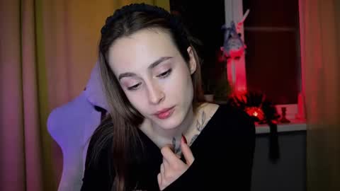 Snapshot of aviva_faith chatting on 12.08.24 Aviva online show from 12.08.24