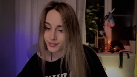 Snapshot of aviva_faith chatting on 01.24.25 Aviva online show from 01.24.25