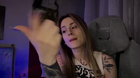 Snapshot of aviva_faith chatting on 02.13.25 Aviva online show from 02.13.25