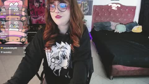 Abril online show from 01.12.25