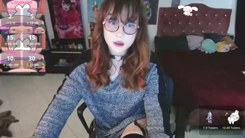 Abril online show from 02.17.25