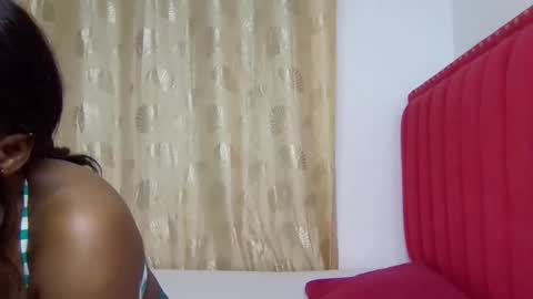 Snapshot of avril_lily chatting on 02.06.26 Avril online show from 02.06.26