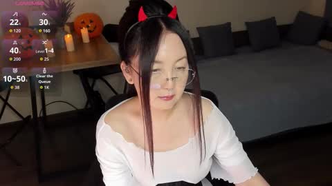 Avrora online show from 10.29.25