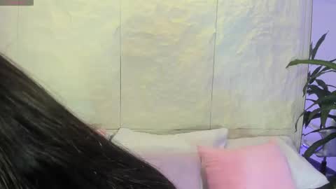 Avy  online show from 10.27.25