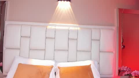 Avy  online show from 02.27.26