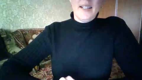 awesomeladyy online show from 10.19.25