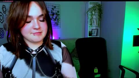 monica online show from 10.12.25