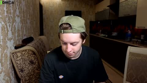 Snapshot of axaxax0axax chatting on 01.26.25 TravisScott online show from 01.26.25