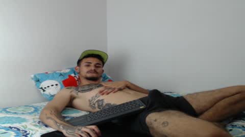 Snapshot of axel_ag chatting on 12.20.24 Axel online show from 12.20.24