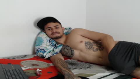 Snapshot of axel_ag chatting on 01.22.25 Axel online show from 01.22.25