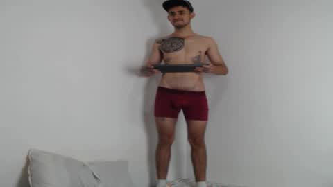 Snapshot of axel_ag chatting on 02.28.25 Axel online show from 02.28.25