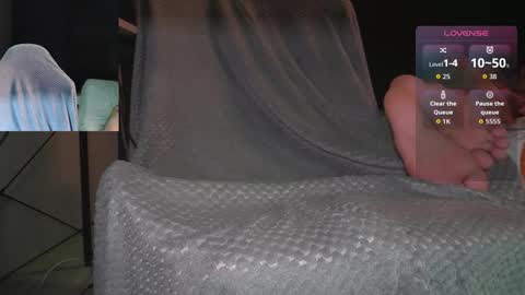 Axel online show from 03.25.26