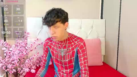 Snapshot of axel_evanss chatting on 10.18.25 Axel Evanss online show from 10.18.25