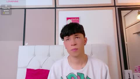 Axel Evanss online show from 04.13.26