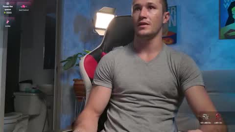 Snapshot of axel_fairchaild chatting on 02.10.26 Axel Fairchaild online show from 02.10.26