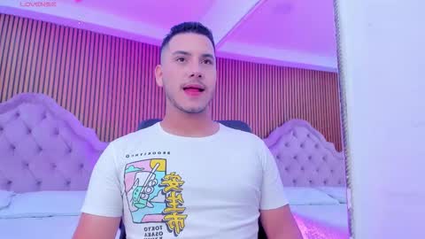 axel_grey_ online show from 03.28.26