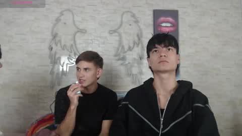 axel_milo_and_kairo online show from 11.19.25