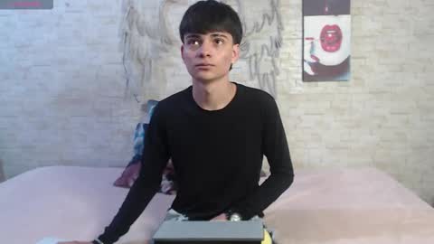 axel_milo_and_kairo online show from 02.26.26