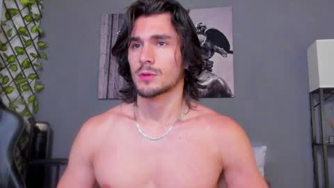 Axel online show from 01.27.25